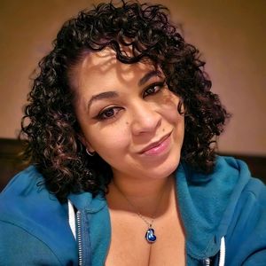 Meet your Posher, Danessa